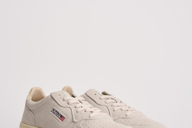 Sneakers uomo Medalist low in suede grigio AULM UH01 AUTRY 