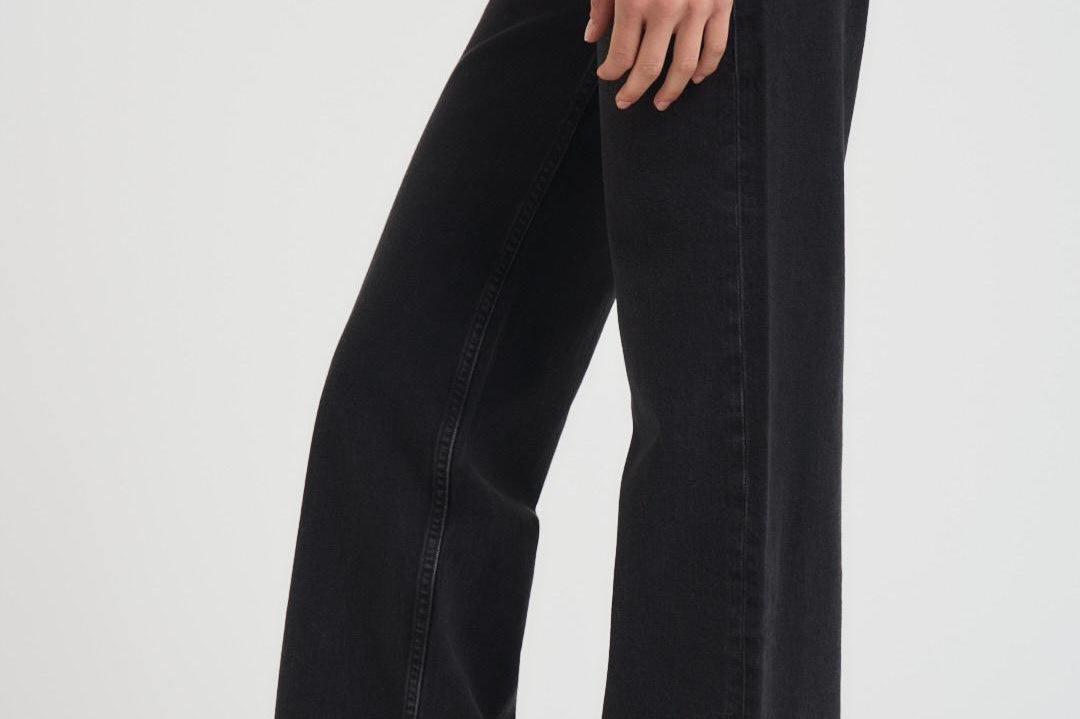 Jeans donna Hugh in denim nero 1134009 VINTAGEBLACK ANINE BING 