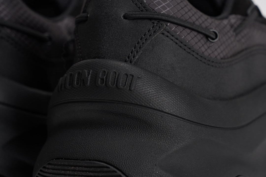 Sneakers uomo Moon247 Xlace nere 2490100 NH36BLACK MOON BOOT 