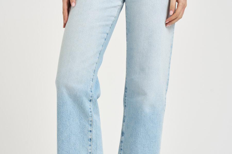 Jeans donna gamba dritta in denim chiaro JILL 8799SKYBLUE ICON DENIM 
